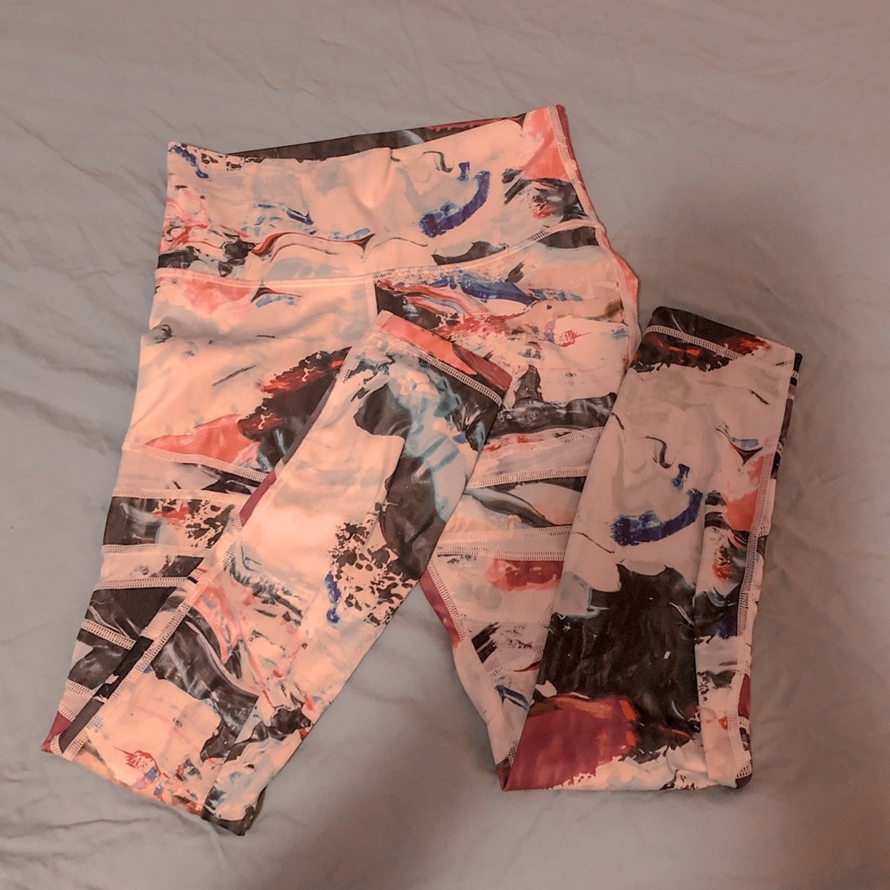 LULU LEMON LEGGINGS